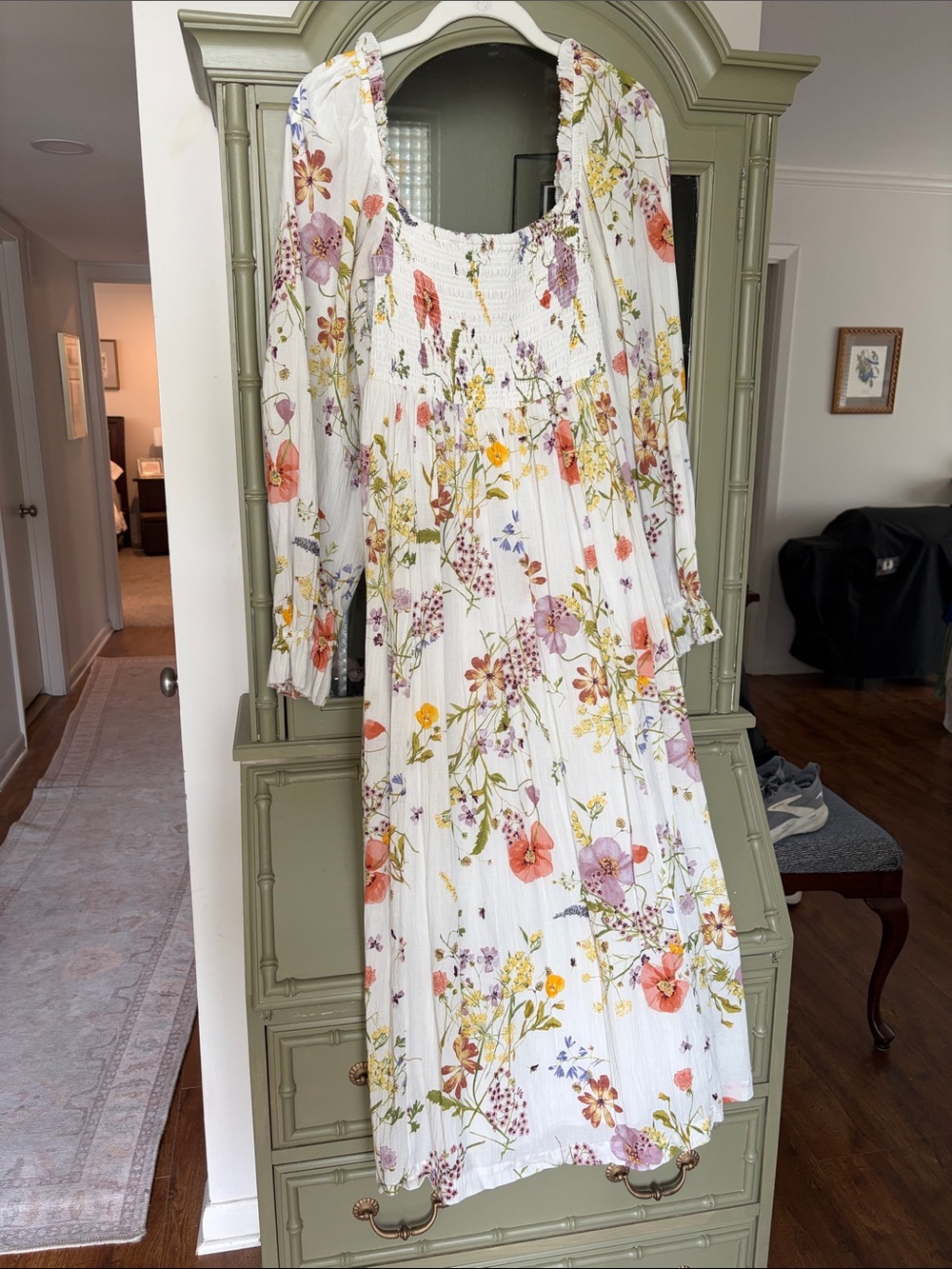 H&M White Long-Sleeve Floral Midi Dress